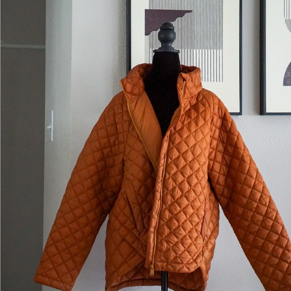 Athleta Quilted Terracotta Jacket